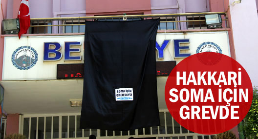 Hakkarili emekçiler Soma için greve girdi
