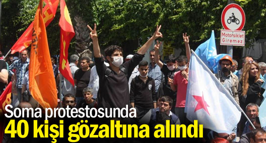 İzmir’deki Soma protestosunda 40 kişi gözaltına alındı