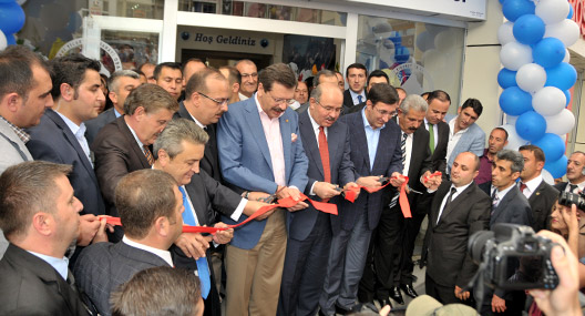Hakkari Ticaret Odası'nın hizmet binası açıldı