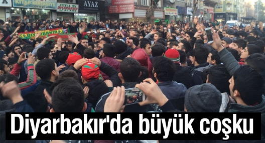 Amedspor'un Bursaspor galibiyeti sonrası Diyarbakır'da büyük coşku
