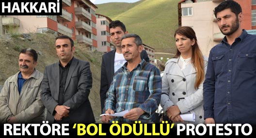Eğitim- Sen Rektör Ceylan'ı protesto etti
