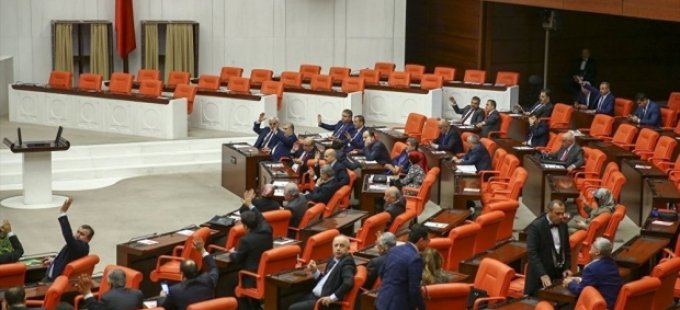 TBMM'de ilk iki madde kabul edildi