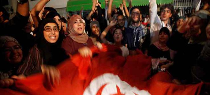 IŞİD’liler geri döndü, halk ayakta