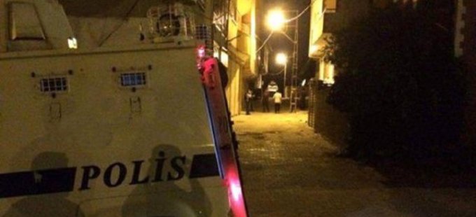 Şanlıurfa'da 40 Twitter gözaltısı