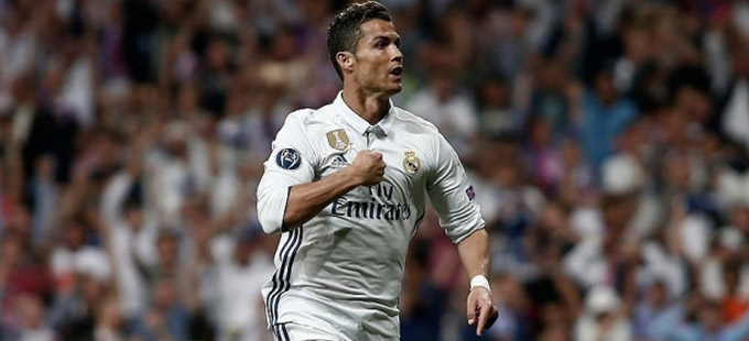 Son şampiyon Real Madrid yarı finalde