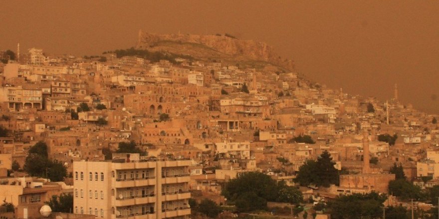 Mardin toz bulutu altında