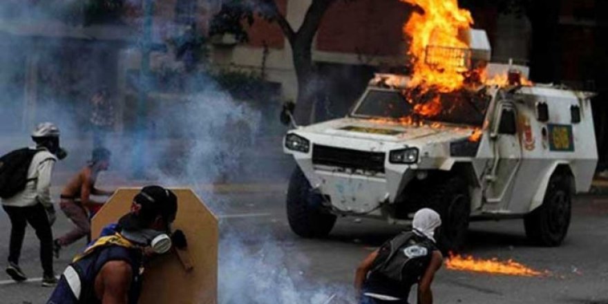 Şiddetin arttığı Venezuela’da ölü sayısı 53’e yükseldi