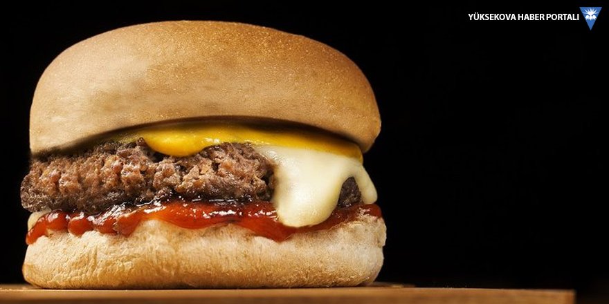 Hamburgerde etin adı var kendi yok