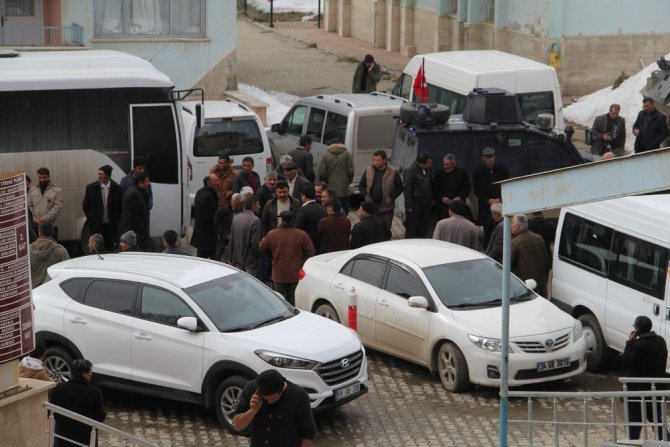 Başkale’de trafik kazası: 1 ölü, 3 yaralı