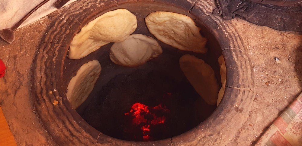 Köylü kadınların bayram hazırlığı