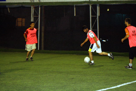 Hakkari turnuvasının ilk maçı başladı 10