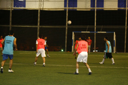 Hakkari turnuvasının ilk maçı başladı 16