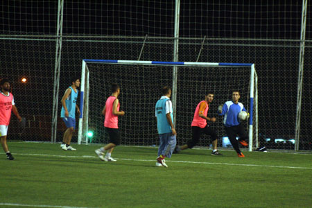 Hakkari turnuvasının ilk maçı başladı 30