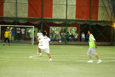 Hakkari turnuvasının ilk maçı başladı 36
