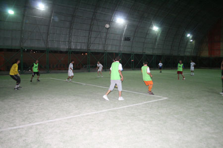 Hakkari turnuvasının ilk maçı başladı 4