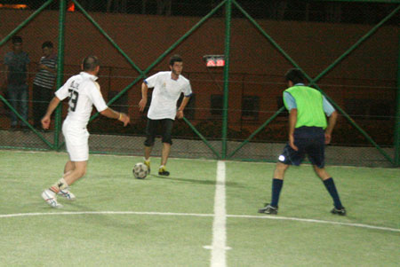 Hakkari turnuvasının ilk maçı başladı 45