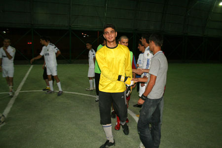 Hakkari turnuvasının ilk maçı başladı 49