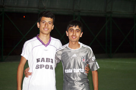 Hakkari turnuvasının ilk maçı başladı 8