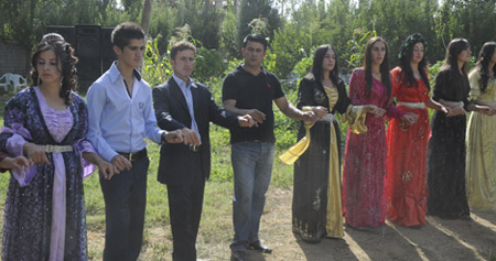 Yüksekova Düğünleri - Foto Galeri - 4 Eylül 2011 26