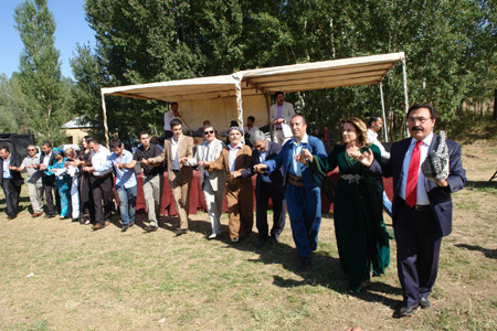 Yüksekova Düğünleri - Foto Galeri - 11 Eylül 2011 45