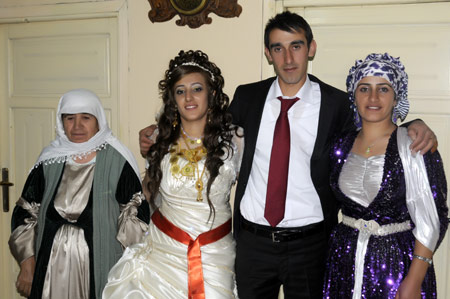 Yüksekova Düğünleri 18 Eylül 2011 106