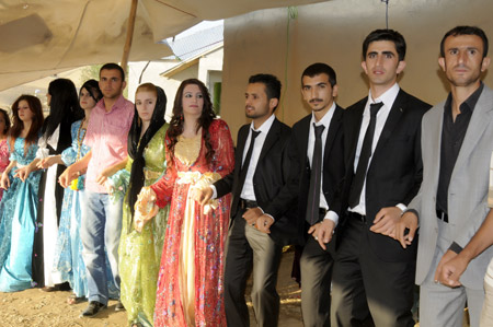 Yüksekova Düğünleri 18 Eylül 2011 40