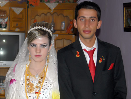 Yüksekova Düğünleri - Foto Galeri - 25  Eylül 2011 11
