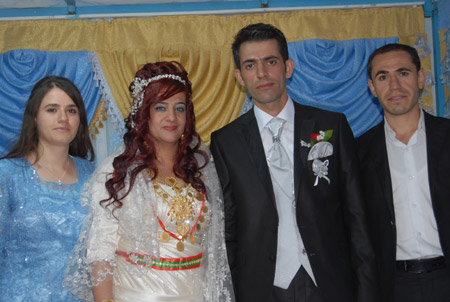 Yüksekova Düğünleri - Foto Galeri - 25  Eylül 2011 114