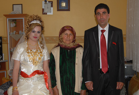 Yüksekova Düğünleri - Foto Galeri - 25  Eylül 2011 204