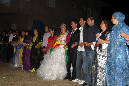 Yüksekova Düğünleri - Foto Galeri - 25  Eylül 2011 22