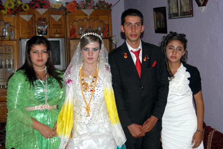 Yüksekova Düğünleri - Foto Galeri - 25  Eylül 2011 41