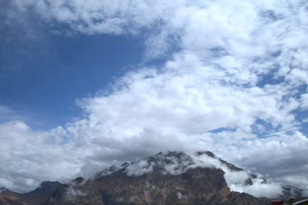 Sümbül Dağını bulutlar sardı 29