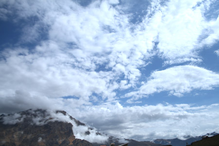 Sümbül Dağını bulutlar sardı 31