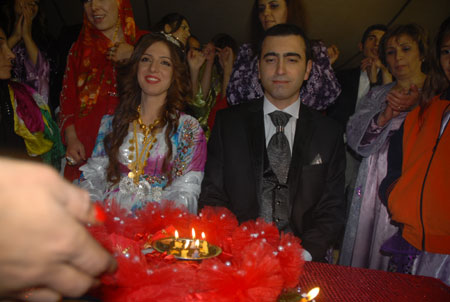 Yüksekova Düğünleri - Foto Galeri - 2 Ekim 2011 113
