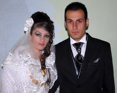 Yüksekova Düğünleri - Foto Galeri - 2 Ekim 2011 15