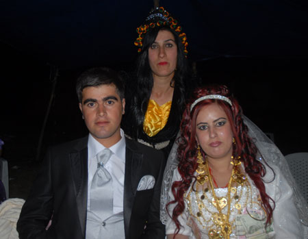 Yüksekova Düğünleri - Foto Galeri - 2 Ekim 2011 150