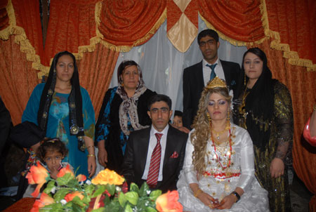 Yüksekova Düğünleri - Foto Galeri - 2 Ekim 2011 158