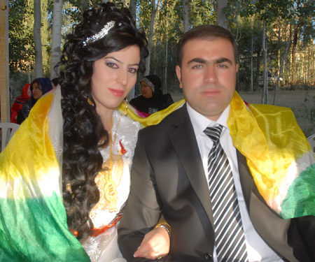 Yüksekova Düğünleri - Foto Galeri - 2 Ekim 2011 17