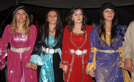 Yüksekova Düğünleri - Foto Galeri - 2 Ekim 2011 34