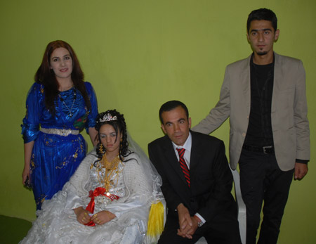 Yüksekova Düğünleri - Foto Galeri - 2 Ekim 2011 37