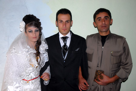 Yüksekova Düğünleri - Foto Galeri - 2 Ekim 2011 78