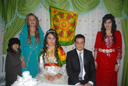 Yüksekova Düğünleri - Foto Galeri - 8 Ekim 2011 116