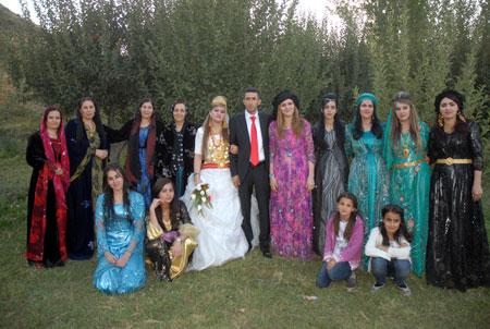 Yüksekova Düğünleri - Foto Galeri - 8 Ekim 2011 174