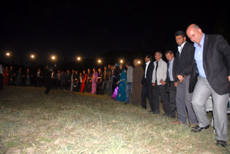 Yüksekova Düğünleri - Foto Galeri - 8 Ekim 2011 180