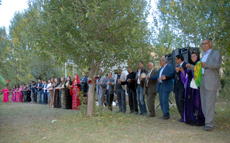 Yüksekova Düğünleri - Foto Galeri - 8 Ekim 2011 37