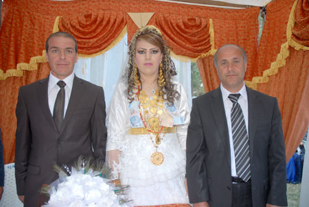 Yüksekova Düğünleri - Foto Galeri - 8 Ekim 2011 43