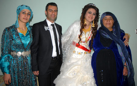 Yüksekova Düğünleri - Foto Galeri - 8 Ekim 2011 56
