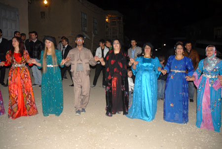 Yüksekova Düğünleri - Foto Galeri - 8 Ekim 2011 57