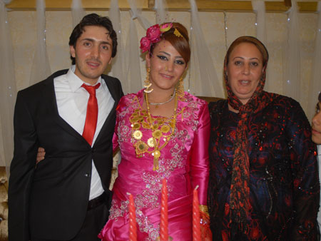 Yüksekova Düğünleri 10-16 Ekim 2011 100