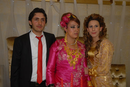 Yüksekova Düğünleri 10-16 Ekim 2011 106